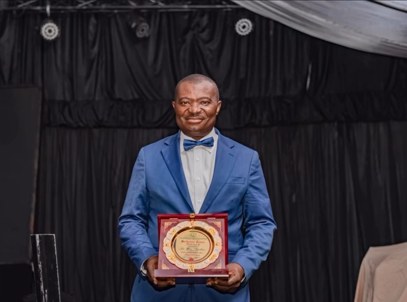 DR_ORYMARTINS_AWARDS