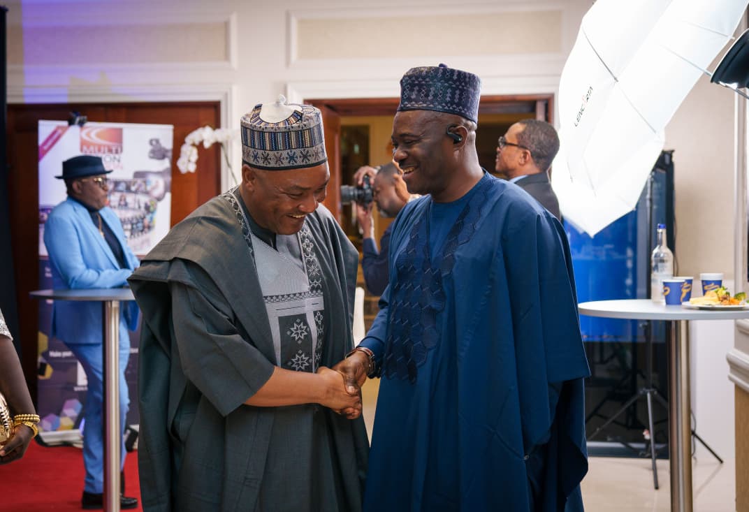 DR_ORY_MARTINs @London Road Show